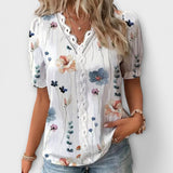 Emília - Blusa com decote em V