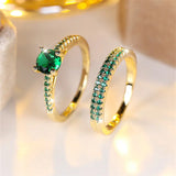 Conjunto de Anéis Duo com Esmeralda em Ouro