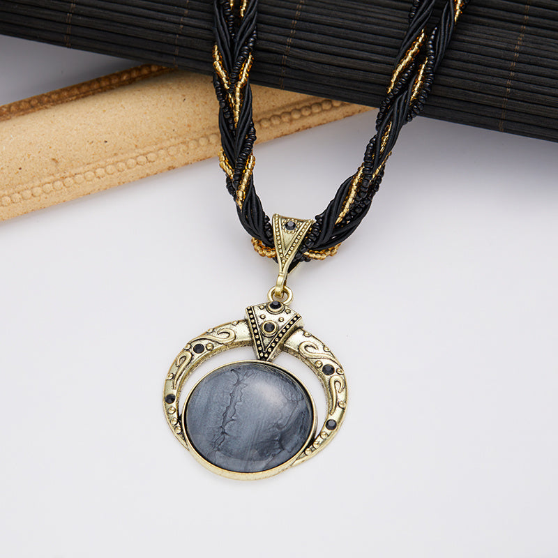 Colar com Pendente Boho