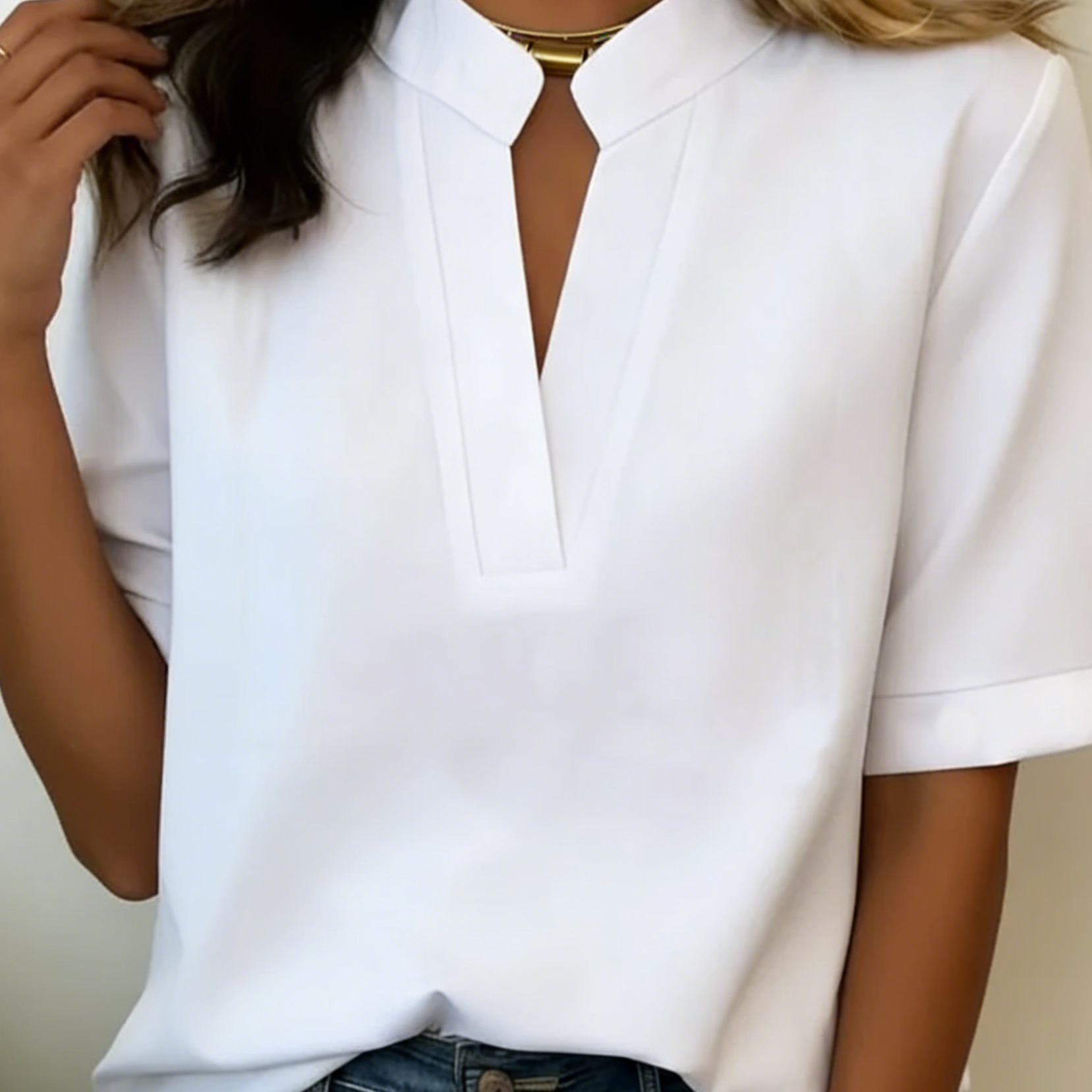 Élise — Blusa elegante com colarinho refinado