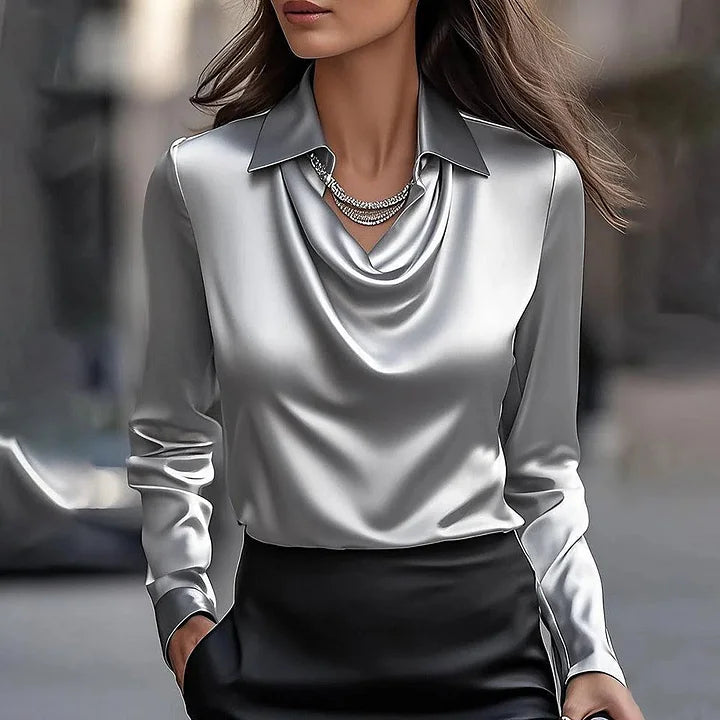 Inês - Blusa de Cetim Luxuosa com Decote Suave