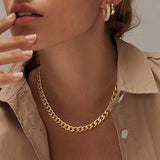 Colar chunky com elos cubanos