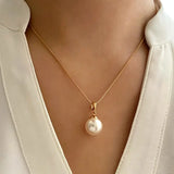 Conjunto de joias elegantes com pérolas