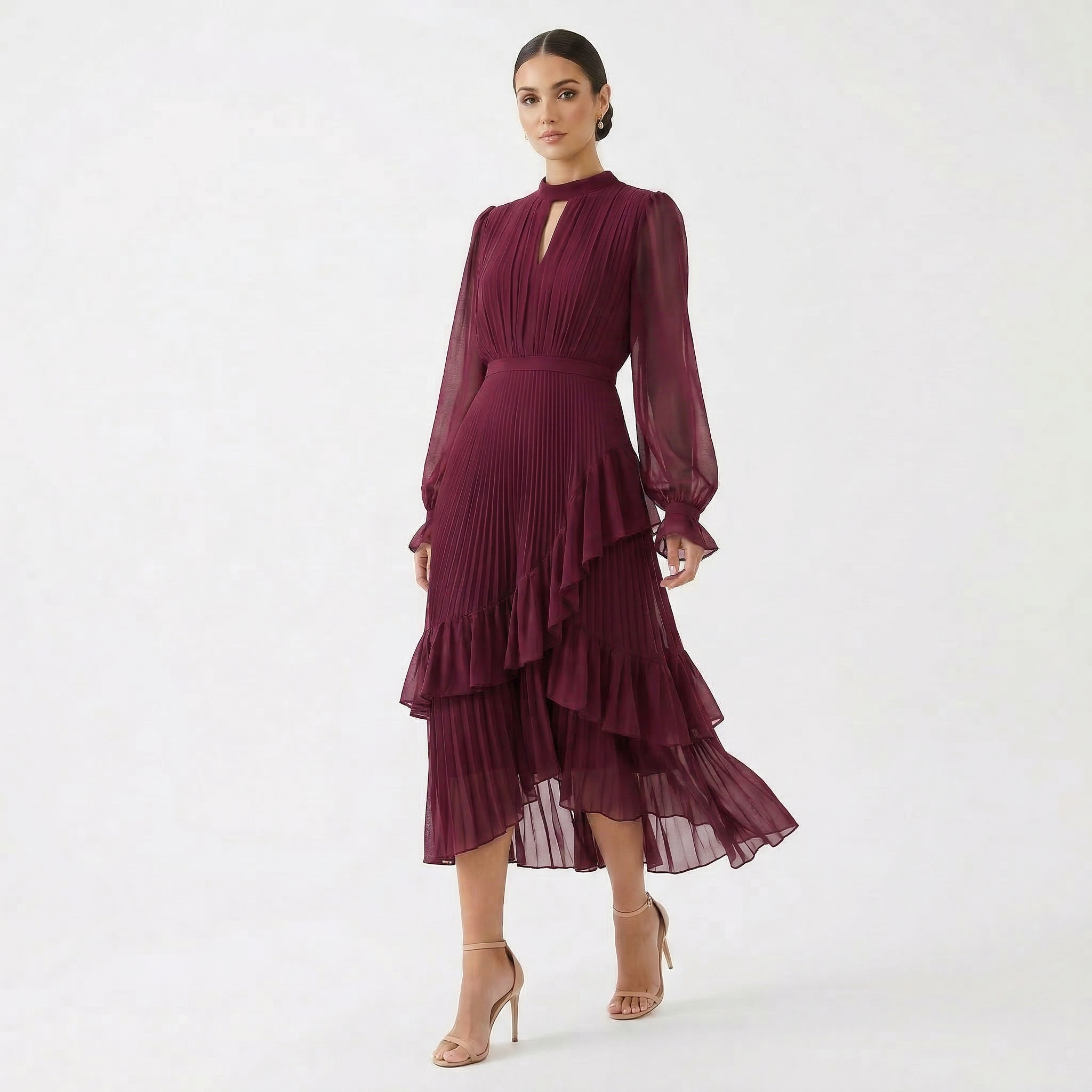Mariana | Vestido Plissado com Mangas Fluídas e Folhos Assimétricos