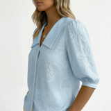 Alice | Blusa Romântica com Bordados de Margaridas