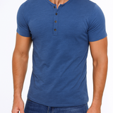 Camisa Henley - Gola com Botões