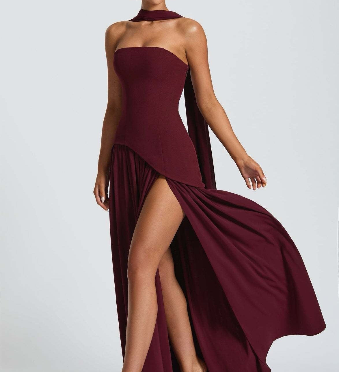 Beatriz - Vestido Longo Sofisticado