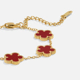 Pulseira com folha vermelha de trevo