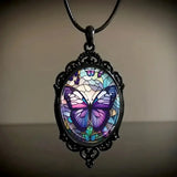Colar com Pendente de Borboleta e Cristal Roxo