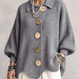 Isadora | Cardigan Oversize com Colarinho e Grandes Botões Metálicos