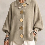 Isadora | Cardigan Oversize com Colarinho e Grandes Botões Metálicos