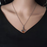 Conjunto de Colar e Brincos Vintage com Abelha