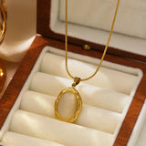 Colar Banhado a Ouro com Opala Olho de Gato Oval