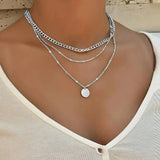 Elegante Gola Dourada e Prateada