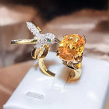 Anel de Pedra Preciosa Ajustável Beija-flor – Zircão, Banho de Ouro 14K