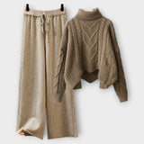 Olívia - Conjunto de malha elegante