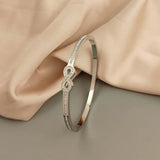 Pulseira Rígida Infinidade com Cristais Exclusivos