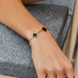 Pulseira com trevo preto