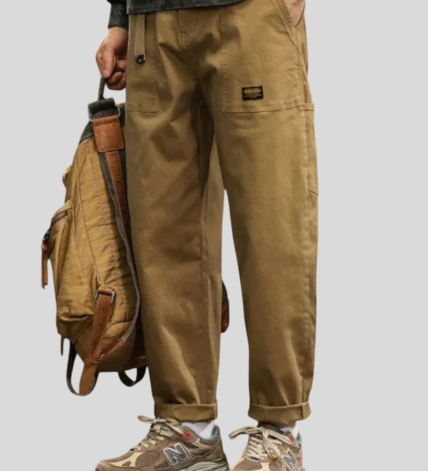 João - Calças Cargo Elegantes e Práticas