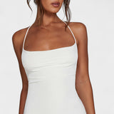 Luna - O vestido que celebra curvas