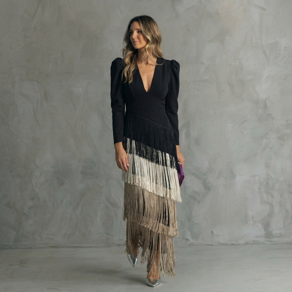Gabriela - Vestido Longo de Franjas com Decote em V