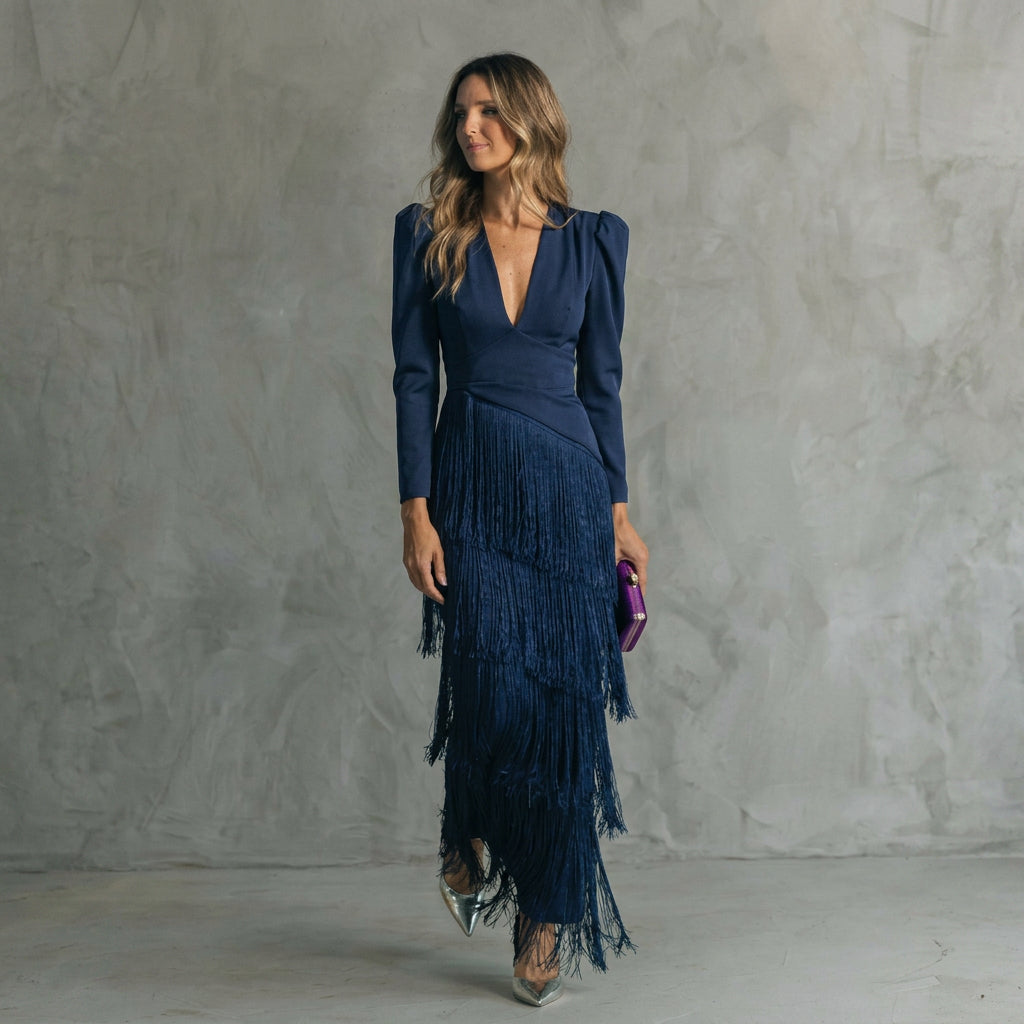 Gabriela - Vestido Longo de Franjas com Decote em V