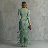 Gabriela - Vestido Longo de Franjas com Decote em V