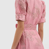 Matilde - Vestido Longo em Jacquard Floral com Cinto