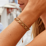 Pulseira de corrente em tom dourado