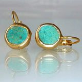 Brincos Elegantes em Ouro com Pedra Turquesa