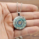 Colar Mandala Azul Elegante