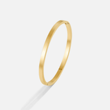 Pulseira rígida dourada Lilah
