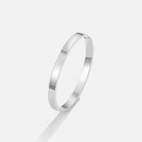 Pulseira rígida prateada Rina