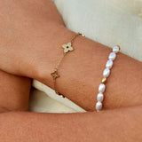 Pulseira Tori com pétalas